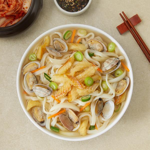 [일상식탁] 바지락 황태 칼국수