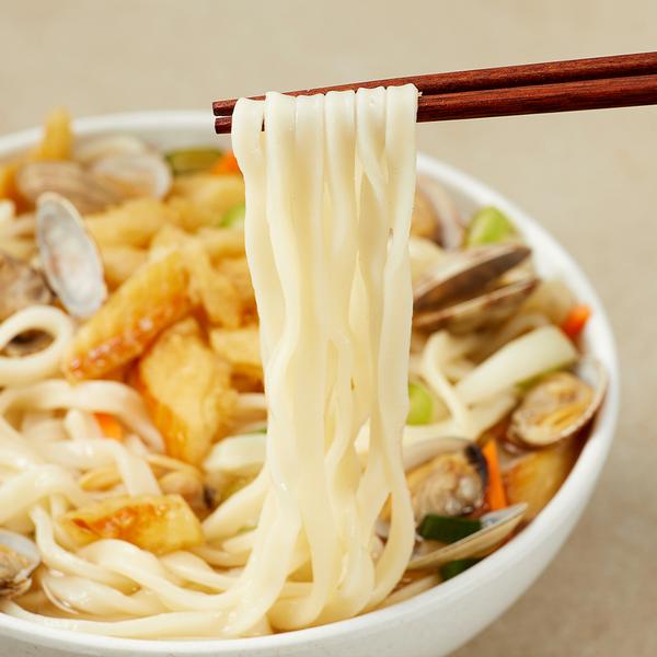 [일상식탁] 바지락 황태 칼국수